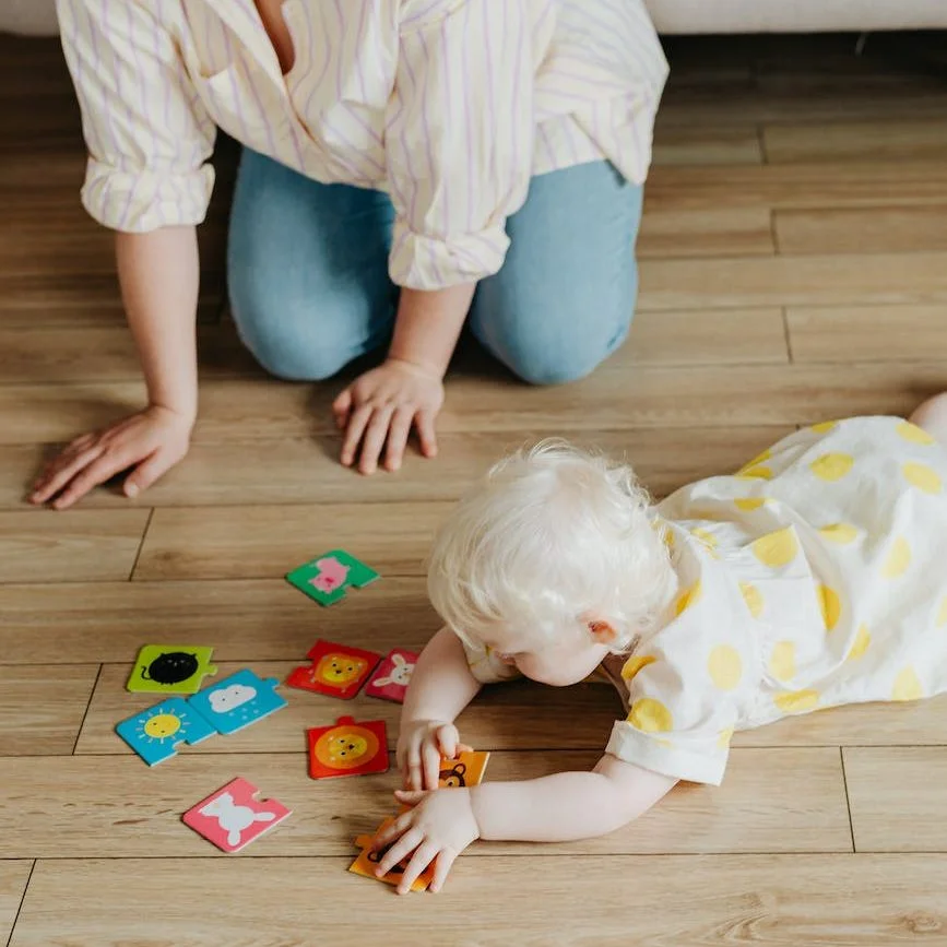 Is it necessary for a 2-year-old kid to know the alphabet?